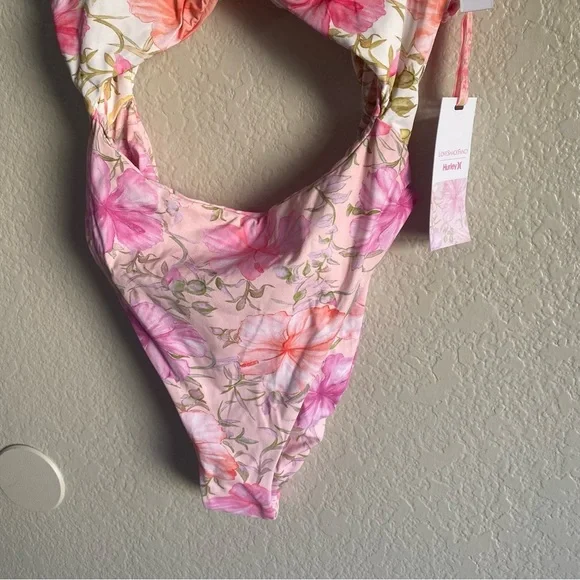 Love Shack Fancy X Hurley Hibiscus Cheeky One Piece Swim Suit Floral Cut… - Picture 16 of 17